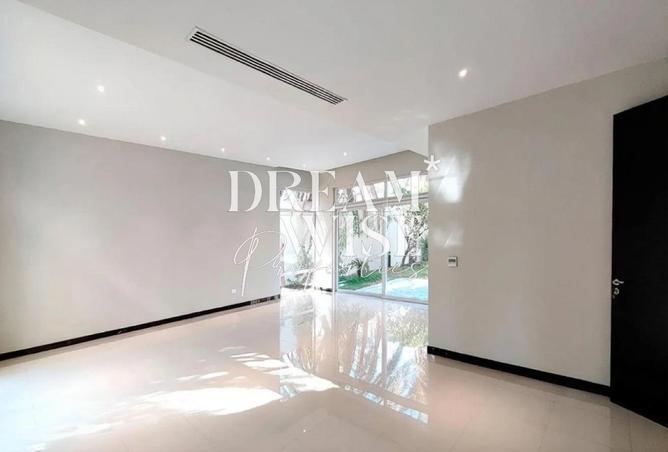 73122640 - صورة العقار 2