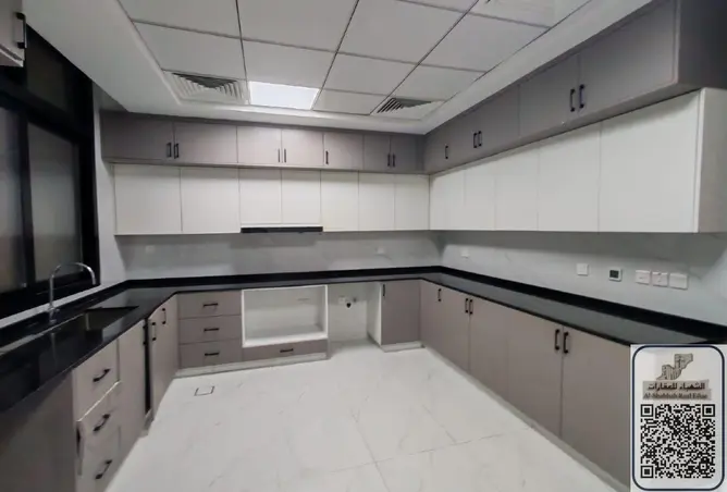 145976337 - Property Image 3