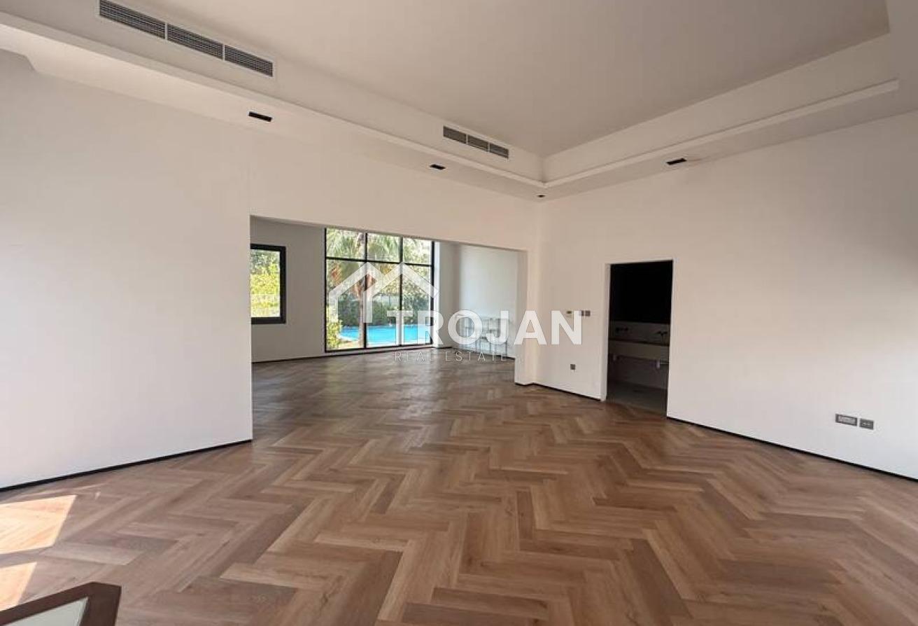 Contemporary 5BR Villa |Private Pool | Negotiable photo 5