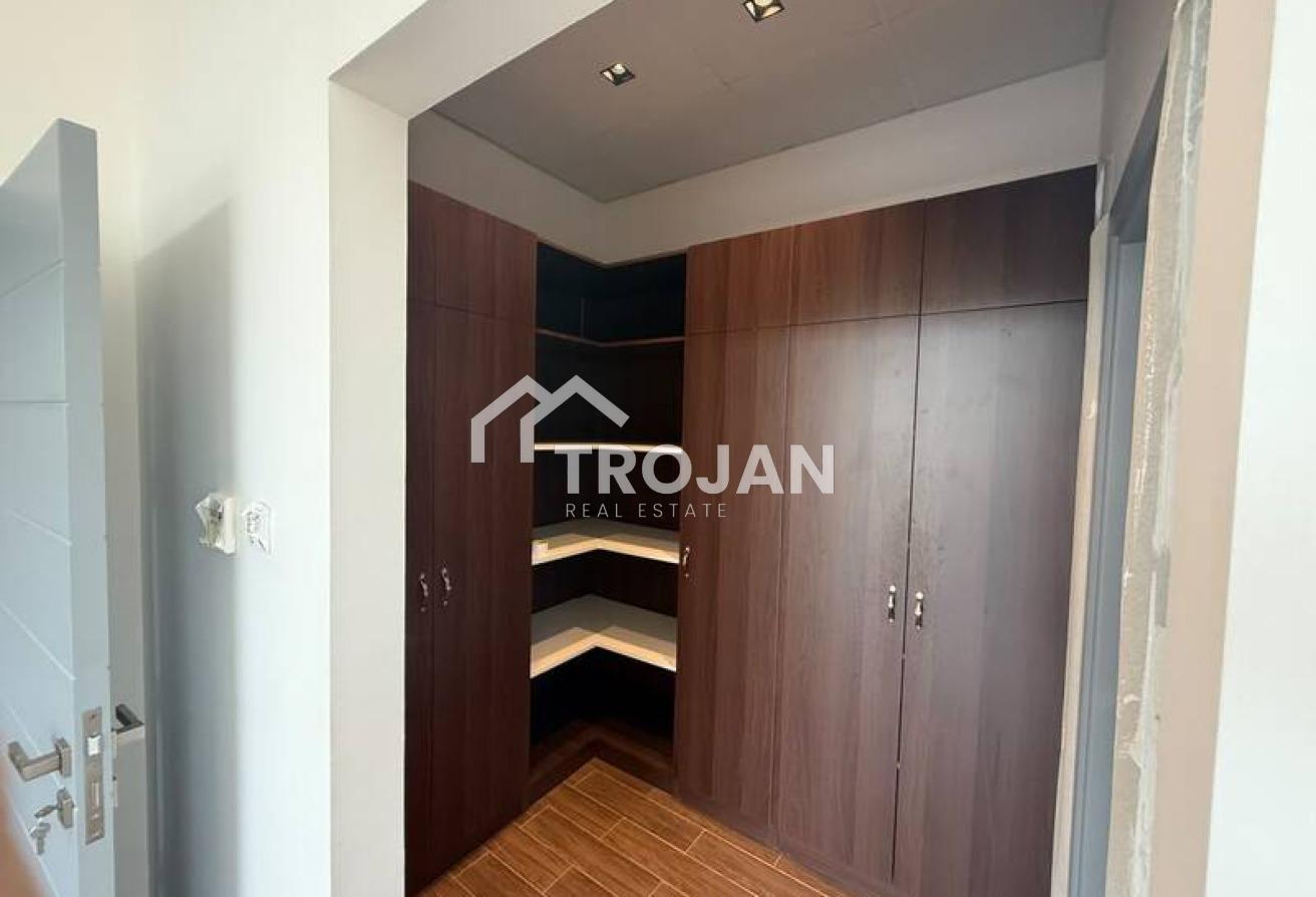 Contemporary 5BR Villa |Private Pool | Negotiable photo 27