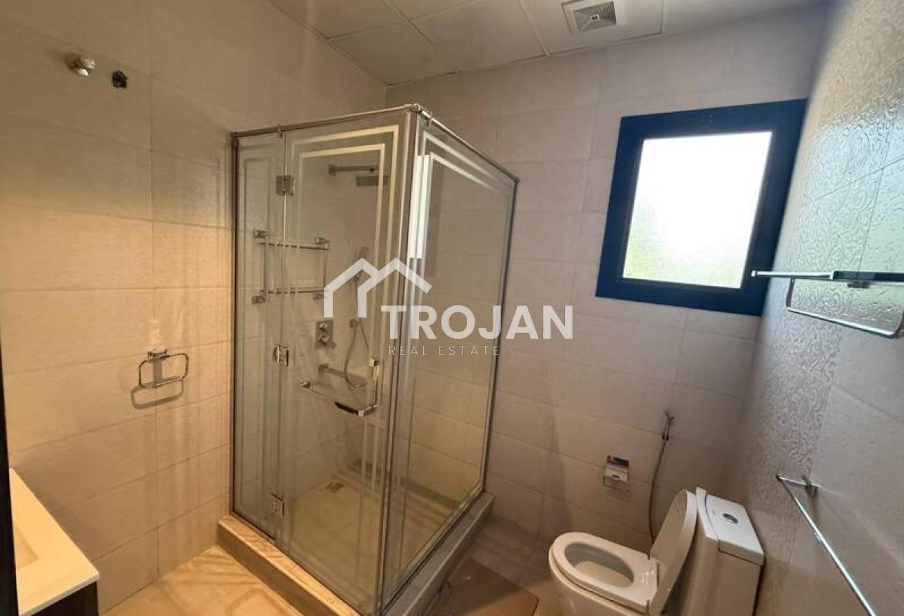 Contemporary 5BR Villa |Private Pool | Negotiable photo 9