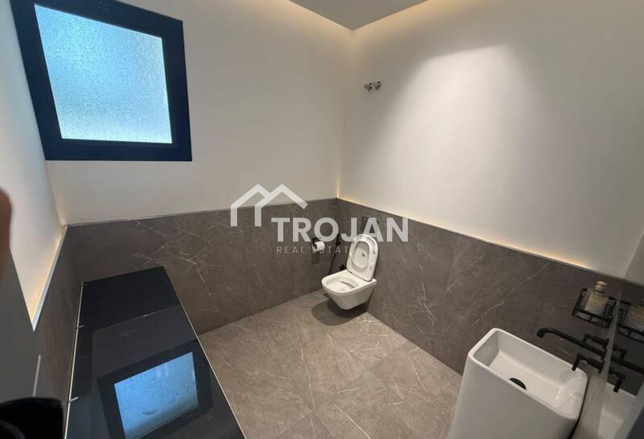 Contemporary 5BR Villa |Private Pool | Negotiable photo 11