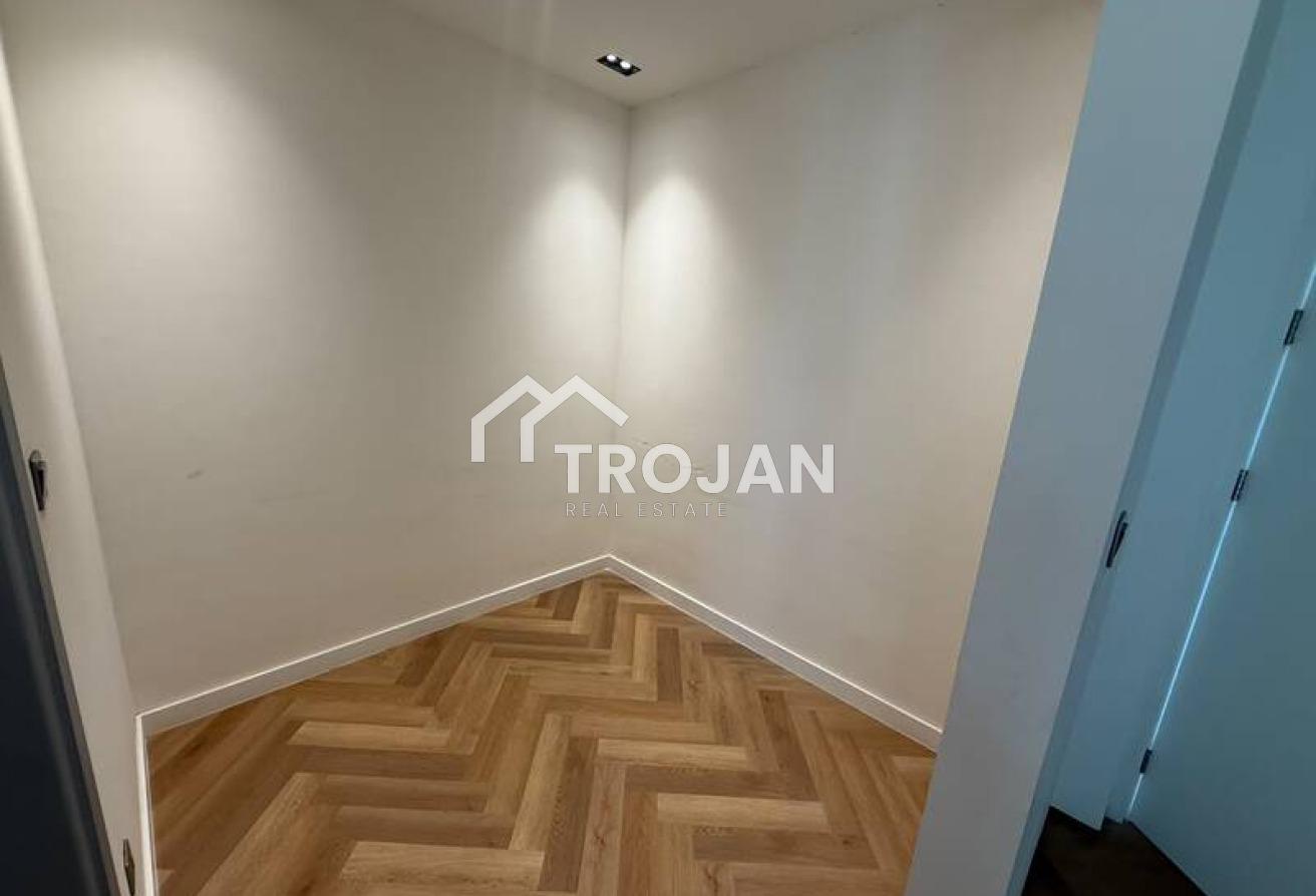 Contemporary 5BR Villa |Private Pool | Negotiable photo 12