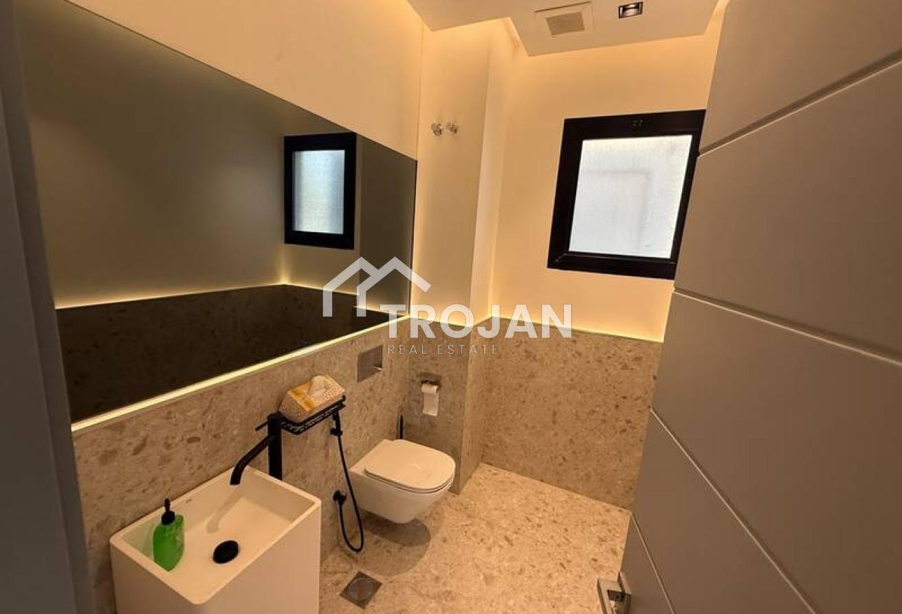 Contemporary 5BR Villa |Private Pool | Negotiable photo 15