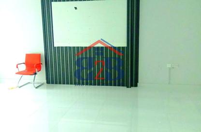 Office Space - Studio for rent in Park Lane Tower - Business Bay - Dubai