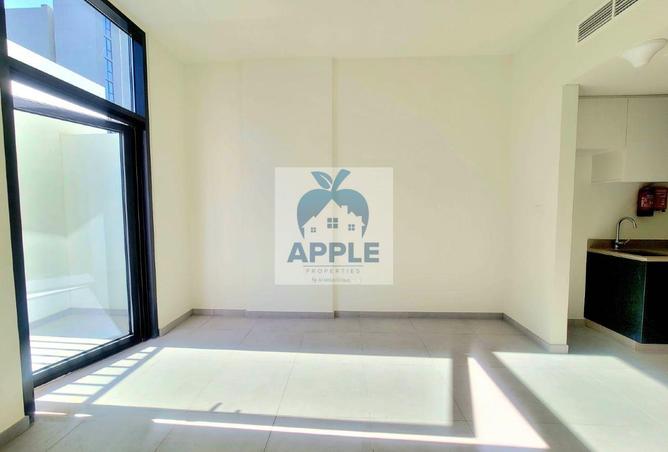 108182415 - Property Image 3