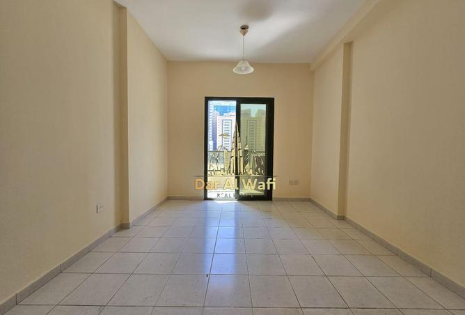87894007 - Property Image 3