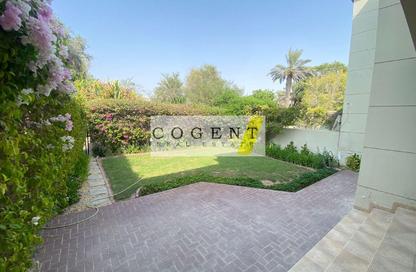 Villa - 3 Bedrooms - 3 Bathrooms for rent in Umm Suqeim 2 Villas - Umm Suqeim 2 - Umm Suqeim - Dubai