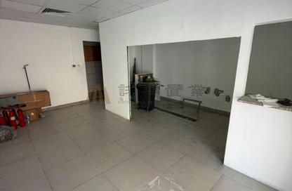 Shop - Studio - 1 Bathroom for rent in Building D8 - China Cluster - International City - Dubai Shop - Studio - 1 Bathroom for rent in Building D8 - China Cluster - International City - Dubai