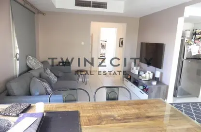 Villa - 2 Bedrooms - 2 Bathrooms for sale in Springs 9 - The Springs - Dubai