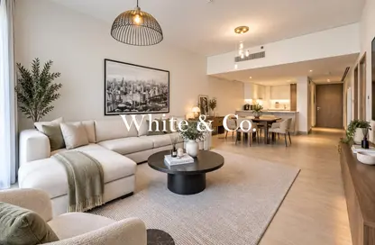 Apartment - 1 Bedroom - 2 Bathrooms for sale in LIV Residence - Dubai Marina - Dubai