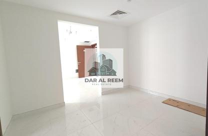 Apartment - 1 Bedroom - 2 Bathrooms for rent in New Al Taawun Road - Al Taawun - Sharjah