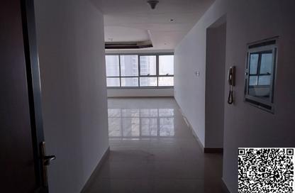 Apartment - 2 Bedrooms - 3 Bathrooms for rent in Corniche Tower - Ajman Corniche Road - Ajman