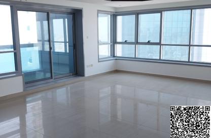 Apartment - 2 Bedrooms - 3 Bathrooms for rent in Corniche Tower - Ajman Corniche Road - Ajman