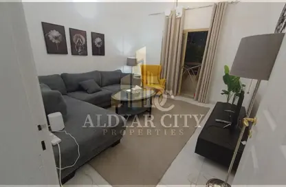 Apartment - 1 Bedroom - 2 Bathrooms for rent in Al Rashidiya Towers - Al Rashidiya - Ajman Downtown - Ajman