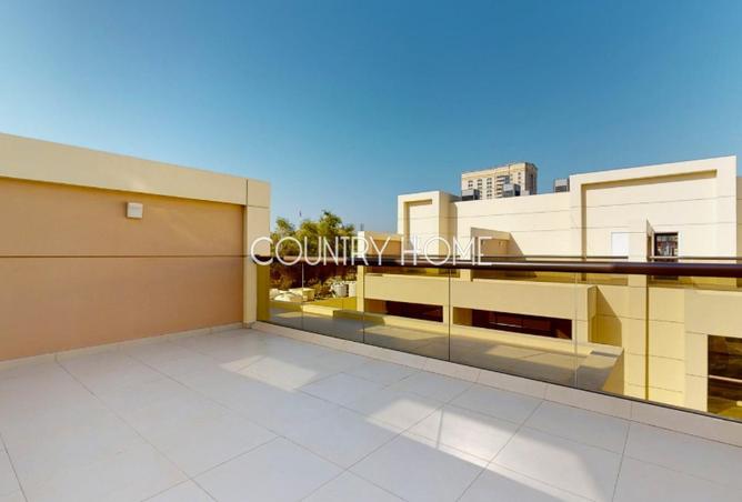 94012843 - Property Main Image