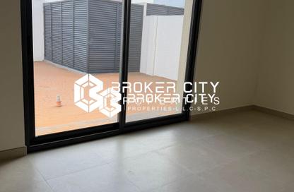 Villa - 5 - 7 for sale in Fay Alreeman - Al Shamkha - Abu Dhabi Villa - 5 - 7 for sale in Fay Alreeman - Al Shamkha - Abu Dhabi