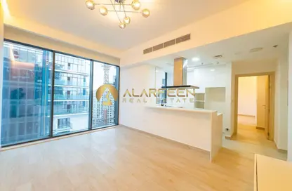 Apartment - 1 Bedroom - 2 Bathrooms for rent in The East Crest by Meteora - District 17 - Jumeirah Village Circle - Dubai