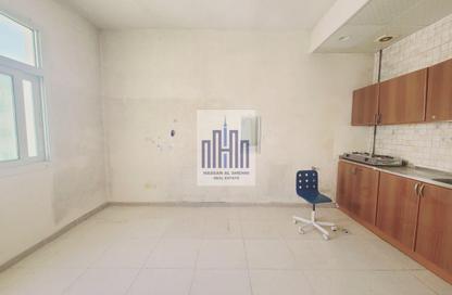 Apartment - Studio - 1 Bathroom for rent in Fire Station Road - Muwaileh - Sharjah