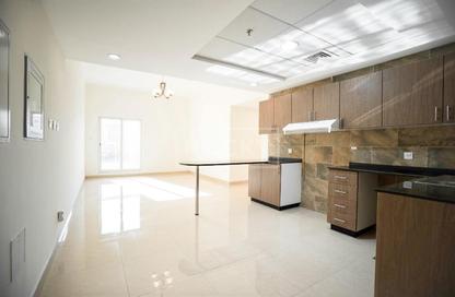 شقة - 2 غرف نوم - 3 حمامات للايجار في 1 فورديركشن رزدنس - مجمع دبي ريزيدنس - دبي لاند - دبي