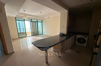 Apartment - 1 Bedroom - 2 Bathrooms for rent in Marina Crown - Dubai Marina - Dubai