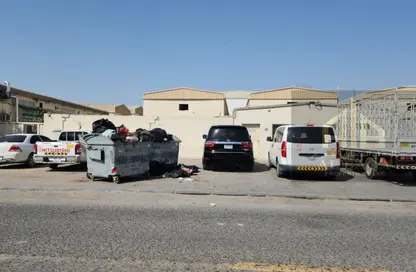 Warehouse - Studio - 7+ Bathrooms for sale in Al Jurf Industrial 2 - Al Jurf Industrial - Ajman