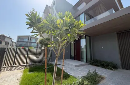 Villa - 4 Bedrooms - 6 Bathrooms for rent in Nad Al Sheba 1 - Nad Al Sheba - Dubai