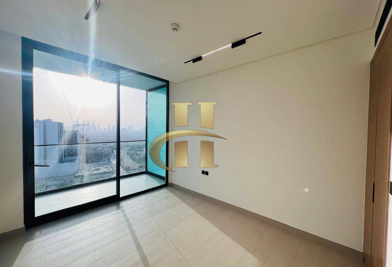 Prime Spot | Paddle Court View | Call Now to Book photo 4