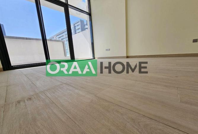 132966843 - Property Main Image