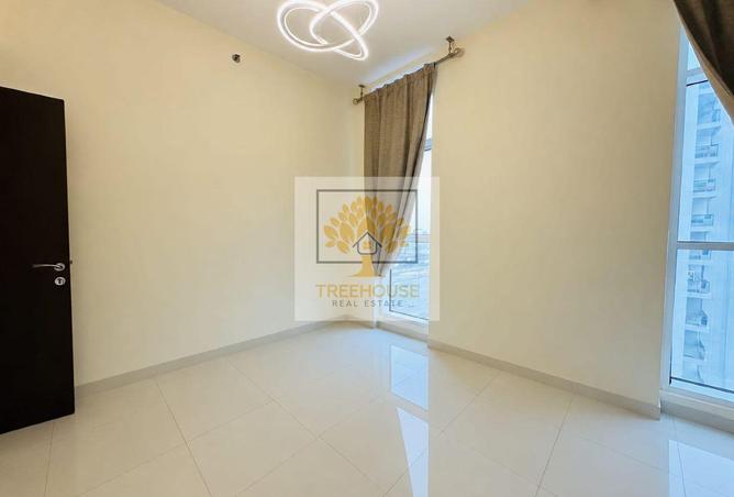 110528430 - Property Image 3