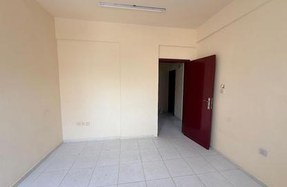 Apartment - 1 Bedroom - 1 Bathroom for rent in Bu Tina - Al Sharq - Sharjah