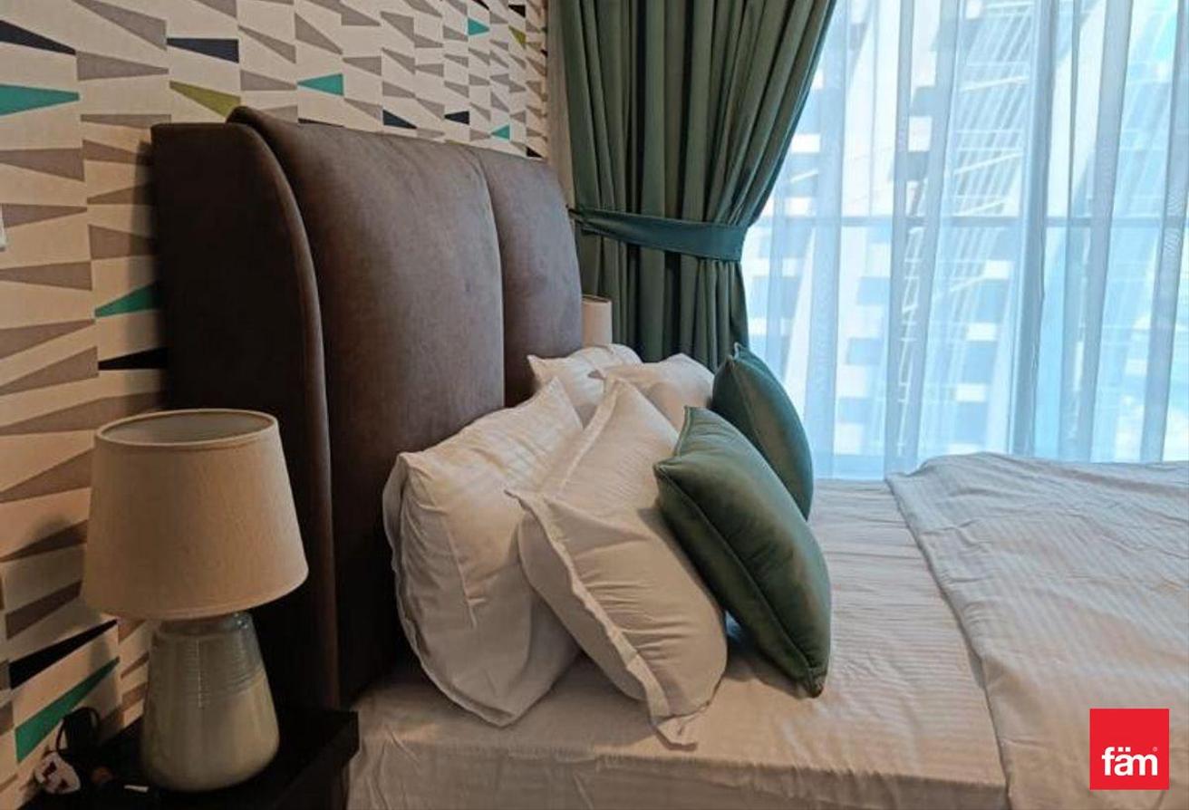 Fully Furnished | Partial Canal View photo 12