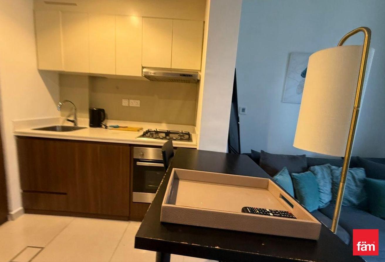 Fully Furnished | Partial Canal View photo 7