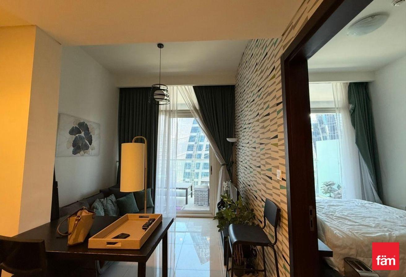Fully Furnished | Partial Canal View photo 2