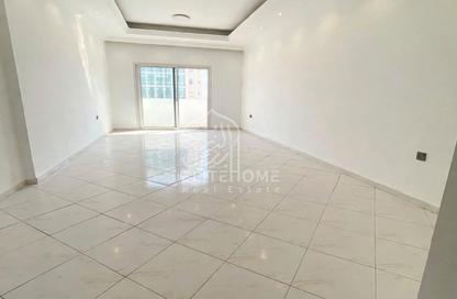 Apartment - 3 - 3 for rent in Al Khan Lagoon Tower - Al Khan Lagoon - Al Khan - Sharjah