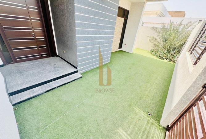 128360755 - Property Image 2