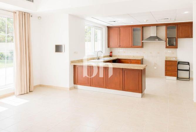 70266651 - صورة العقار 3