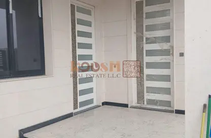 Villa - 5 Bedrooms - 7 Bathrooms for sale in Al Yasmeen 1 - Al Yasmeen - Ajman