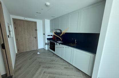 Apartment - Studio - 1 Bathroom for rent in Peninsula Five - Peninsula - Business Bay - Dubai