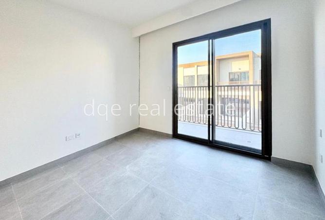 113708120 - Property Image 2