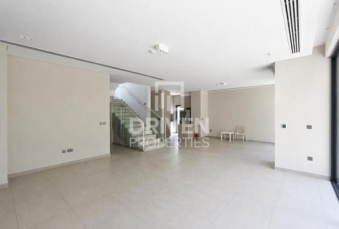 Best Deal | Ready to Move in | Can be Mortgaged