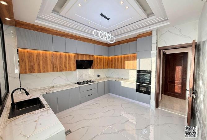105107342 - Property Image 2
