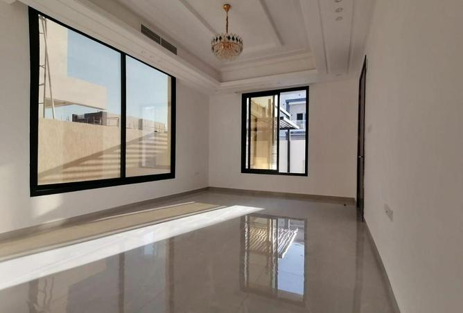 105950426 - Property Image 2
