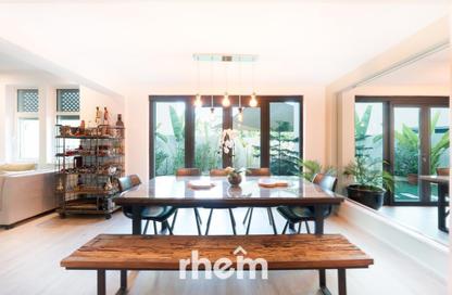 Villa - 3 Bedrooms - 4 Bathrooms for rent in Regional Small - Regional - Jumeirah Park - Dubai