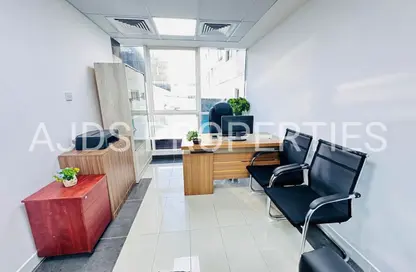 مكتب - غرفة نوم - 1 حمام للايجار في مبنى بيزنس اتريوم - عود ميثاء - بر دبي - دبي