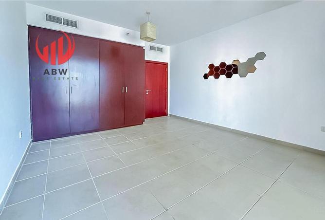90933776 - Property Image 3
