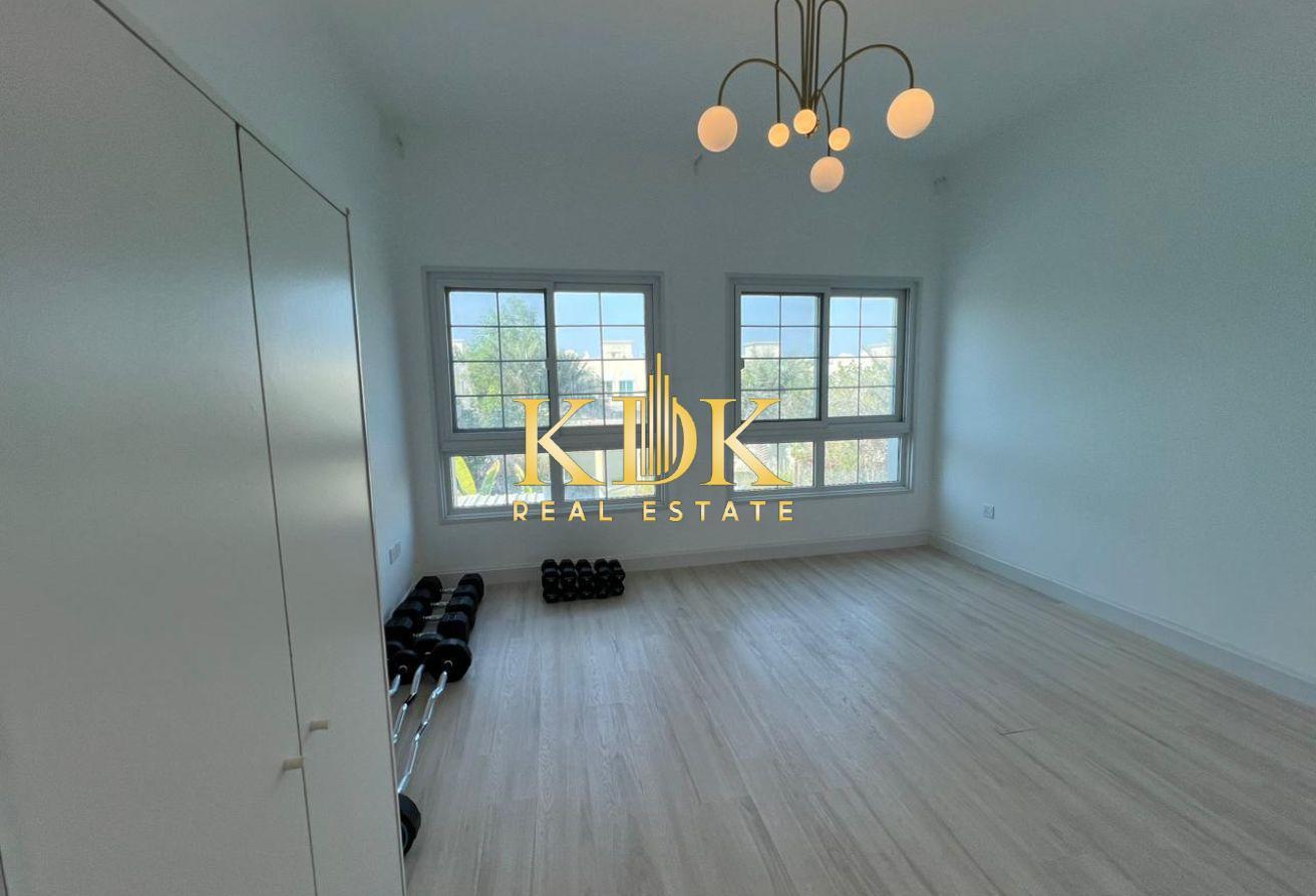 G+1|Renovated |Extended | Beautiful Landscaped photo 4