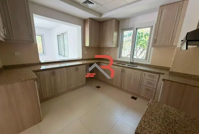 121980772 - Property Image 3