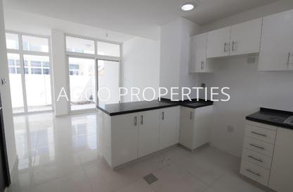 Townhouse - 3 - 3 for rent in Vardon - Damac Hills 2 - Dubai Townhouse - 3 - 3 for rent in Vardon - Damac Hills 2 - Dubai
