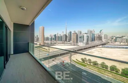 Apartment - 1 Bedroom - 2 Bathrooms for rent in SOL Bay - Business Bay - Dubai